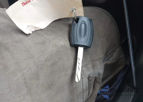 2018 Ford Escape Se из США, поврежденный, VIN 1FMCU0GD6JUA93851